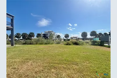 501 W Maple Street, Port O'Connor, TX 77982 - Photo 8