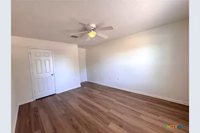 509 Christopher Cove, Lockhart, TX 78644 - Photo 24