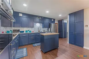 2001 Halbert St, Killeen, TX 76541 - Photo 12