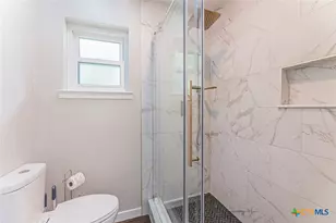 2001 Halbert St, Killeen, TX 76541 - Photo 34