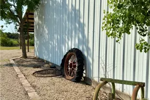 12485 Wortham Bend Rd, Waco, TX 76708 - Photo 10