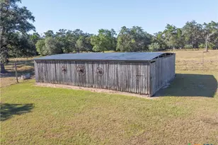 1185 Co Rd 146, Sublime, TX 77986 - Photo 22