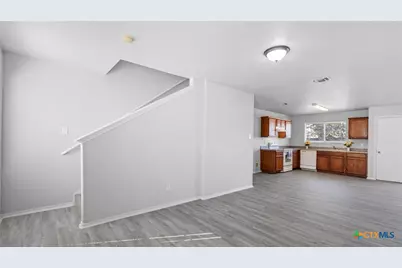 8619 Key North Way, Converse, TX 78109 - Photo 8