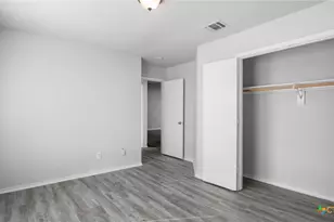 8619 Ky N Wy, Converse, TX 78109 - Photo 20