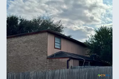 131 Regency Avenue, Victoria, TX 77904 - Photo 6