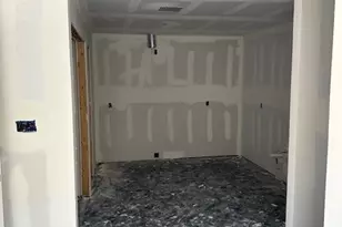 977 Cline Dr, Copperas Cove, TX 76522 - Photo 2