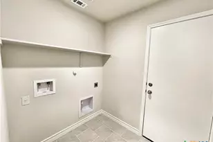 388 Arbor Hills, New Braunfels, TX 78130 - Photo 18