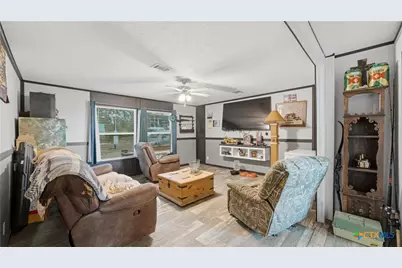 2141 County Road 132, Floresville, TX 78114 - Photo 18