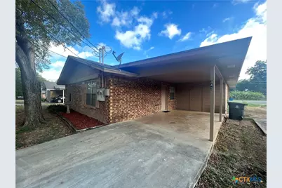 343 Bobolink Drive, New Braunfels, TX 78130 - Photo 2