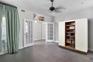 327 Rachel St, San Marcos, TX 78666 - Photo 6