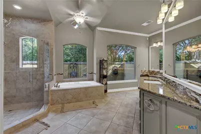 9752 Trophy Oaks Drive, San Antonio, TX 78266 - Photo 26