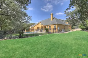 9752 Trophy Oaks Dr, San Antonio, TX 78266 - Photo 48