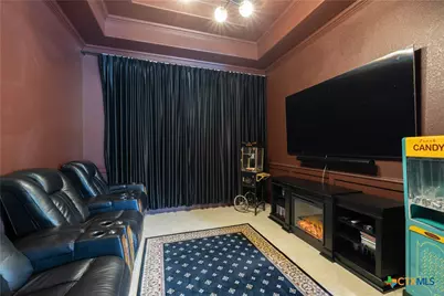 9752 Trophy Oaks Drive, San Antonio, TX 78266 - Photo 4