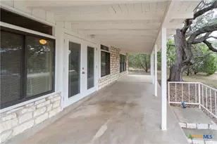 725 Canyon Cir Dr, Canyon Lake, TX 78133 - Photo 2