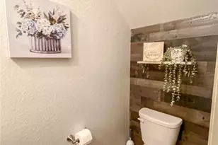 477 Centinela St, New Braunfels, TX 78130 - Photo 12