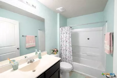 477 Centinela Street, New Braunfels, TX 78130 - Photo 14