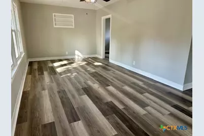 607 Park Street, Gatesville, TX 76528 - Photo 2