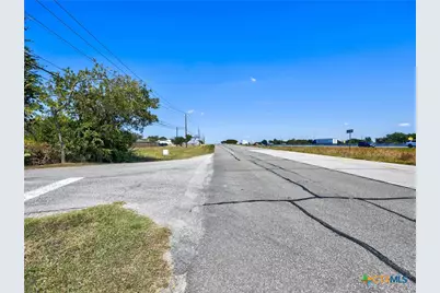 206 N 6th Street, Jarrell, TX 76537 - Photo 16