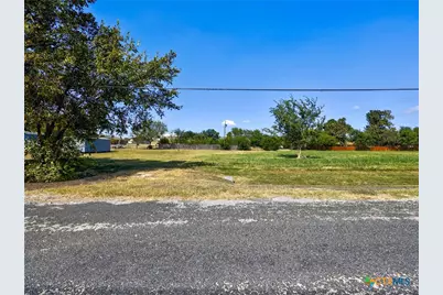 206 N 6th Street, Jarrell, TX 76537 - Photo 6