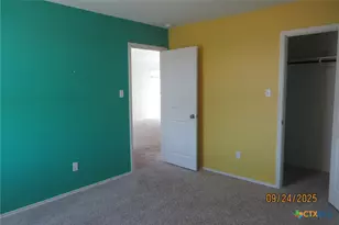 125 Greatest Gift Wy, Jarrell, TX 76537 - Photo 20