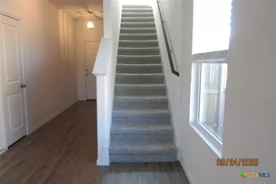 125 Greatest Gift Way, Jarrell, TX 76537 - Photo 8