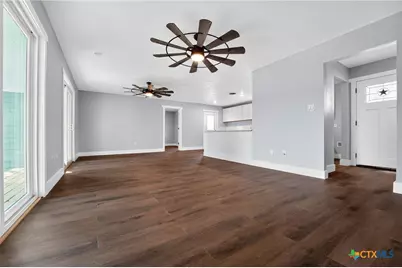 104 East Avenue, Florence, TX 76527 - Photo 4