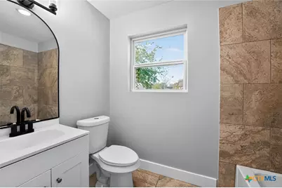 104 East Avenue, Florence, TX 76527 - Photo 16