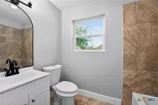 104 East Ave, Florence, TX 76527 - Photo 16