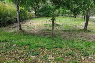 309 N 10th St, Gatesville, TX 76528 - Photo 36