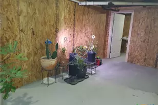 309 N 10th St, Gatesville, TX 76528 - Photo 22