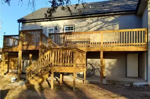 309 N 10th St, Gatesville, TX 76528 - Photo 26