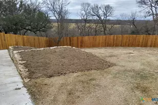 309 N 10th St, Gatesville, TX 76528 - Photo 34