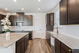 1351 Long Crk Ln, Belton, TX 76513 - Photo 16