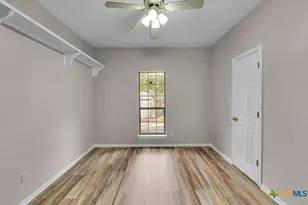 3900 Fox Ridge Rd, Lorena, TX 76655 - Photo 20