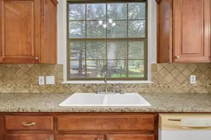 3900 Fox Ridge Rd, Lorena, TX 76655 - Photo 10