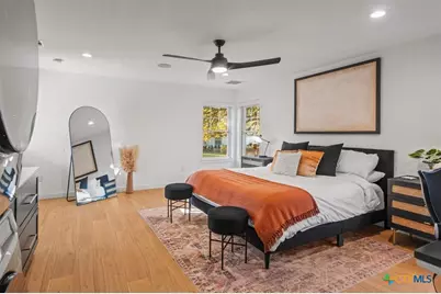 301 W Briarway Drive, Granite Shoals, TX 78654 - Photo 12