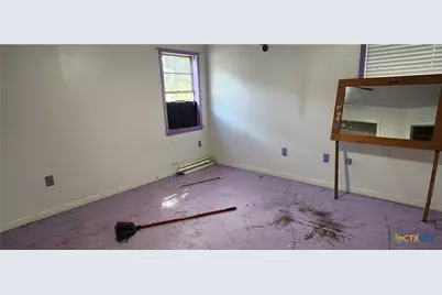 604 Davis Street, Edna, TX 77957 - Photo 22