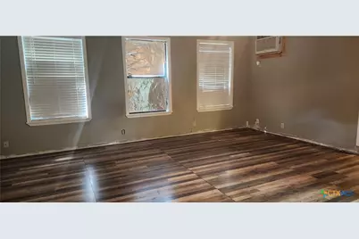 604 Davis Street, Edna, TX 77957 - Photo 12