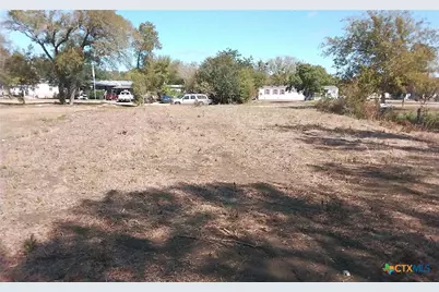 100 SW Blk 1st Avenue, Waelder, TX 78959 - Photo 2