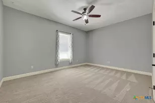 509 Moonlight Cir, New Braunfels, TX 78132 - Photo 18