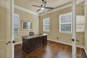 509 Moonlight Cir, New Braunfels, TX 78132 - Photo 6