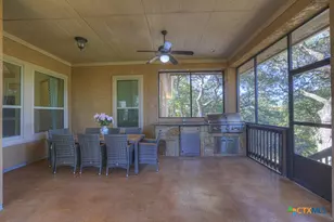 509 Moonlight Cir, New Braunfels, TX 78132 - Photo 36