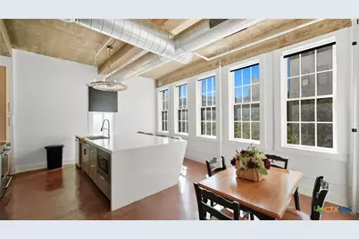 222 Losoya #201, San Antonio, TX 78205 - Photo 4