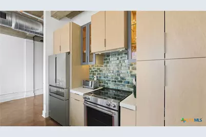 222 Losoya #201, San Antonio, TX 78205 - Photo 10