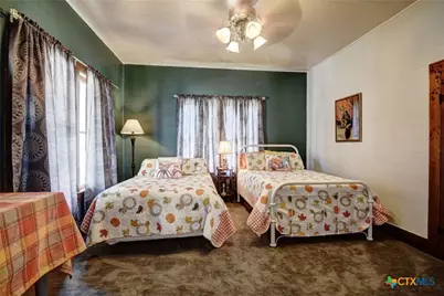 116 S Avenue, Shiner, TX 77984 - Photo 22