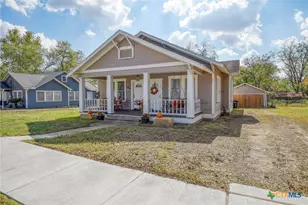 116 S Ave, Shiner, TX 77984 - Photo 2