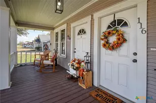 116 S Ave, Shiner, TX 77984 - Photo 4