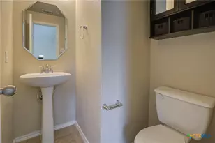 525 Tom Kemp Dr, New Braunfels, TX 78130 - Photo 14