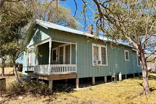 2944 State Hwy 111, Yoakum, TX 77995 - Photo 2