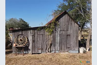 2944 State Highway 111, Yoakum, TX 77995 - Photo 14
